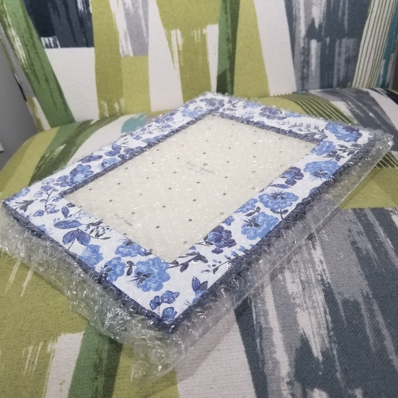 KATE SPADE New York Peacock Floral Picture Frame - Picture 2 of 7